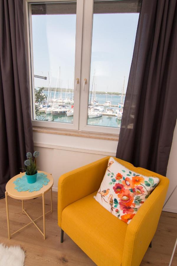Harbour-Apartment With Sea View And Parking Spot Pula Exterior foto